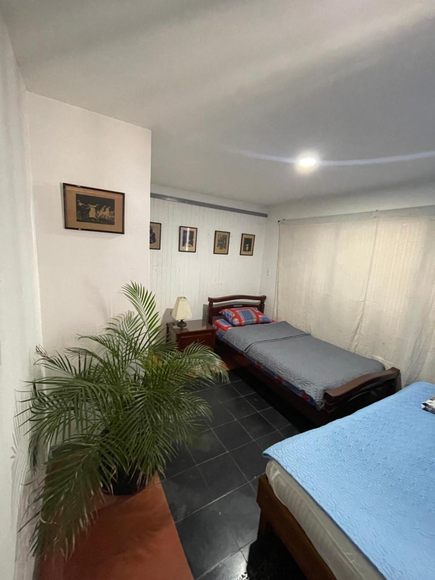 Hostal Casa Las Tías Medellín Exterior foto